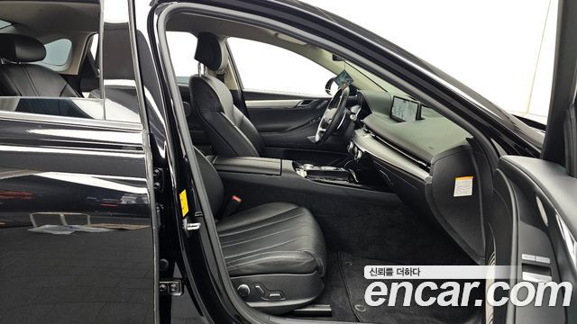 Genesis G80 2022 — photo 17