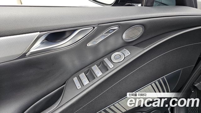 Genesis G80 2022 — photo 29