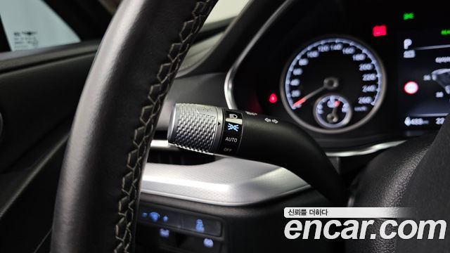 Genesis G80 2022 — photo 30