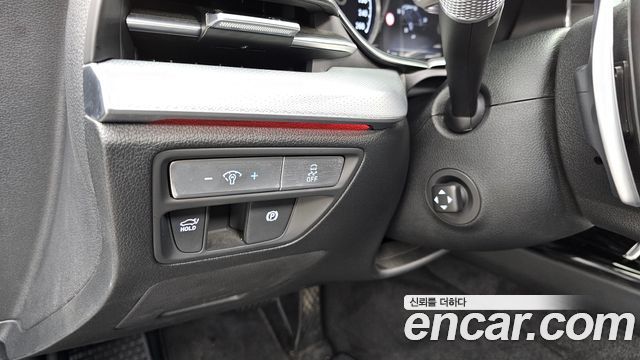 Genesis G80 2022 — photo 32