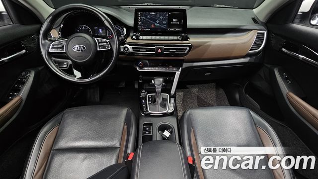 Kia Seltos 2020 — photo 10