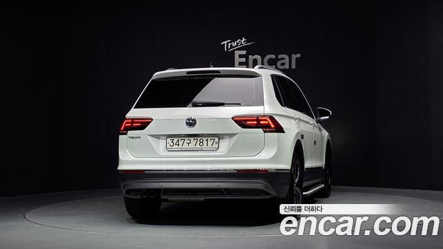 Volkswagen Tiguan 2020 — photo 4