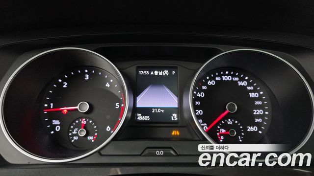 Volkswagen Tiguan 2020 — photo 11