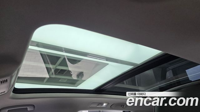 Volkswagen Tiguan 2020 — photo 25
