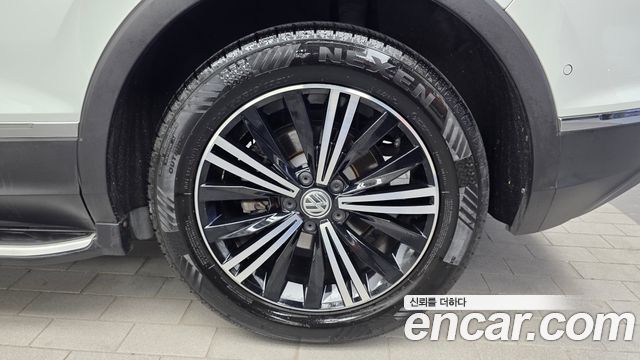 Volkswagen Tiguan 2020 — photo 7