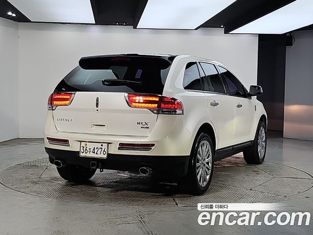 Lincoln MKX 2013 — photo 4