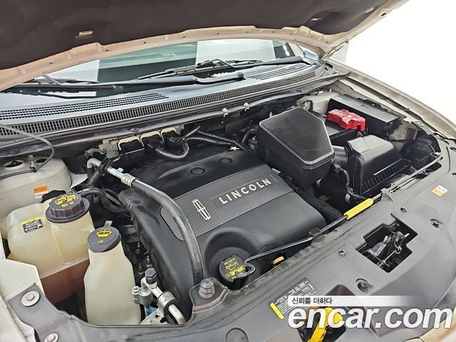 Lincoln MKX 2013 — photo 6