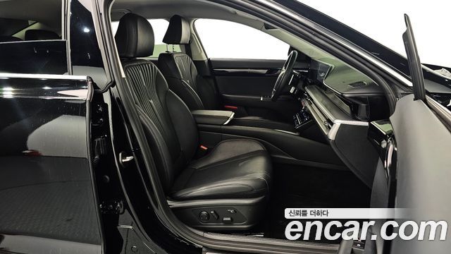 Hyundai Grandeur 2023 — photo 11