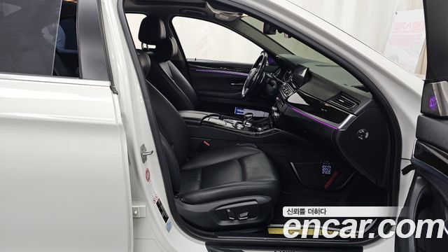 BMW 5-Series 2014 — photo 11