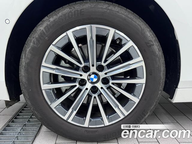 BMW 2-Series 2025 — photo 5