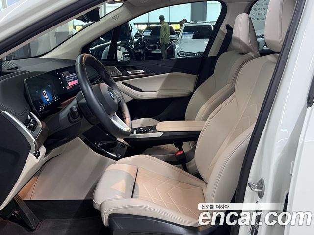 BMW 2-Series 2025 — photo 12
