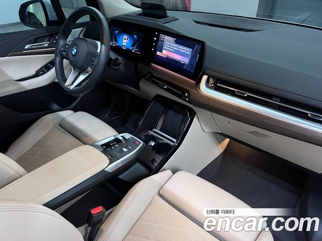 BMW 2-Series 2025 — photo 20