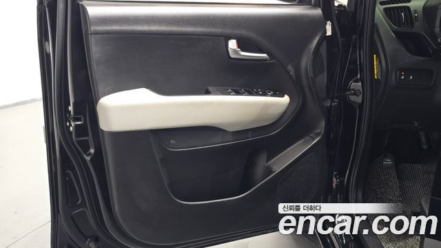 Kia RAY 2023 — photo 14