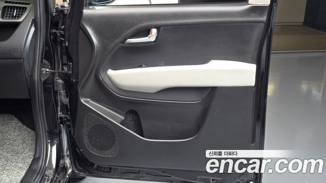 Kia RAY 2023 — photo 15