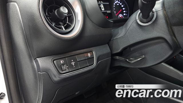 Kia K3 2022 — photo 23