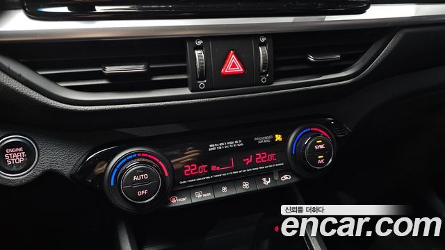 Kia K3 2022 — photo 25