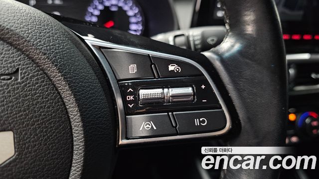 Kia K3 2022 — photo 27