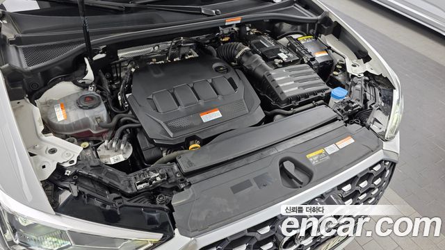 Audi Q3 2023 — photo 6