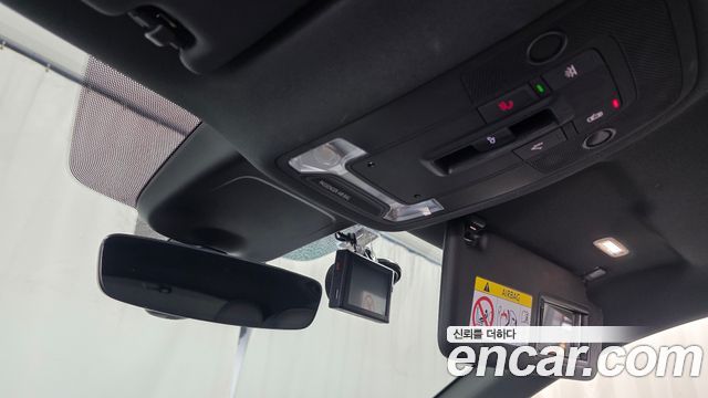 Audi Q3 2023 — photo 30