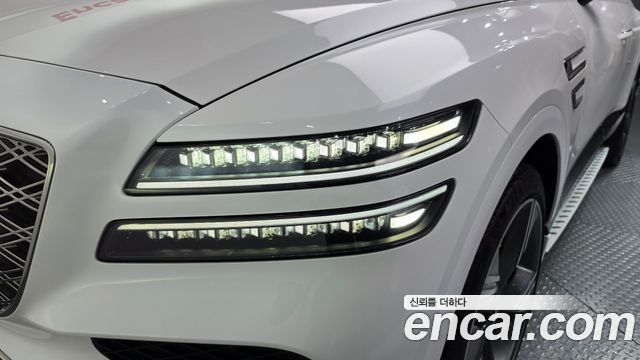 Genesis GV80 2024 — photo 8
