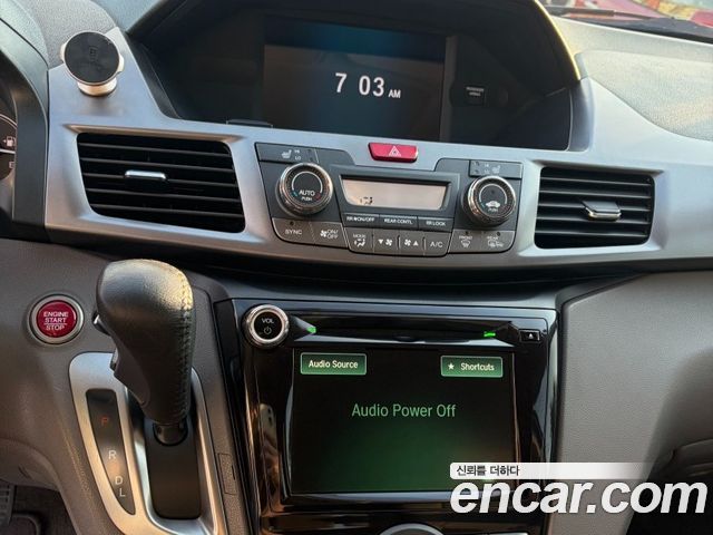 Honda Odyssey 2014 — photo 7