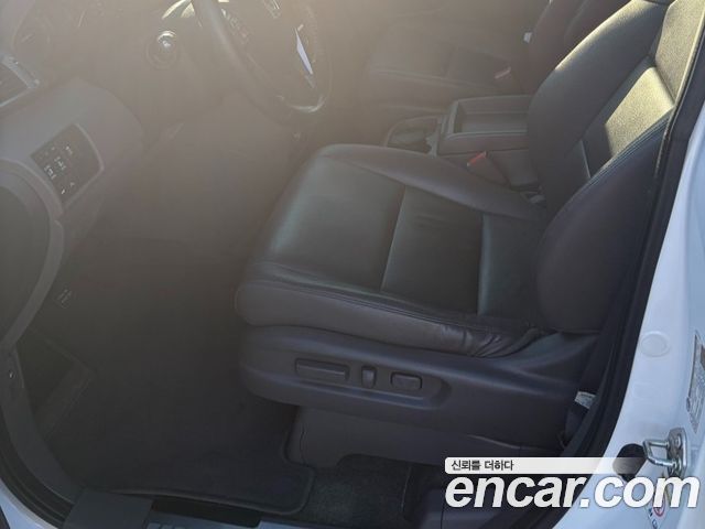Honda Odyssey 2014 — photo 15