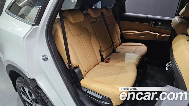 Kia Sorento 2023 — photo 17