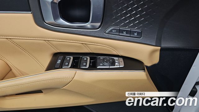 Kia Sorento 2023 — photo 24