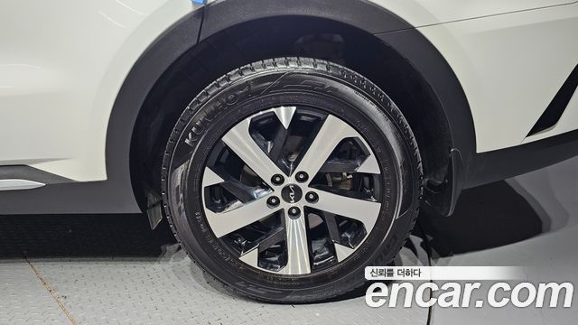 Kia Sorento 2023 — photo 7