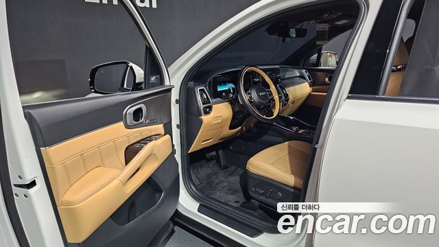 Kia Sorento 2023 — photo 16