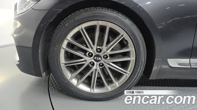 Kia K9 2020 — photo 5