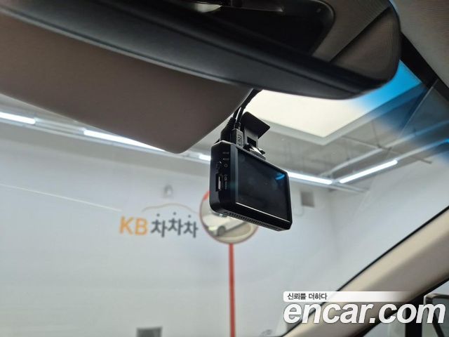 Genesis G80 2021 — photo 18