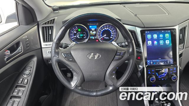 Hyundai Sonata 2012 — photo 13