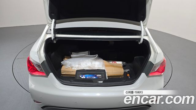 Hyundai Sonata 2012 — photo 15