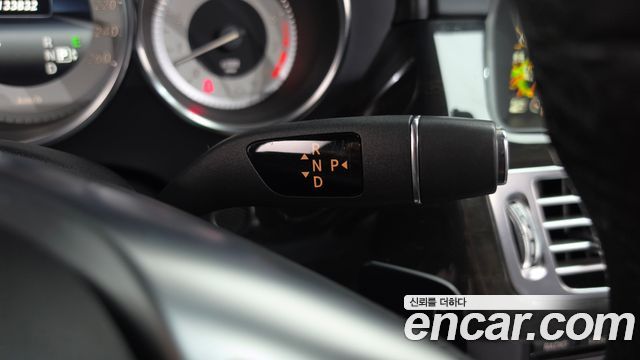 Mercedes-Benz CLS-Class 2014 — photo 9