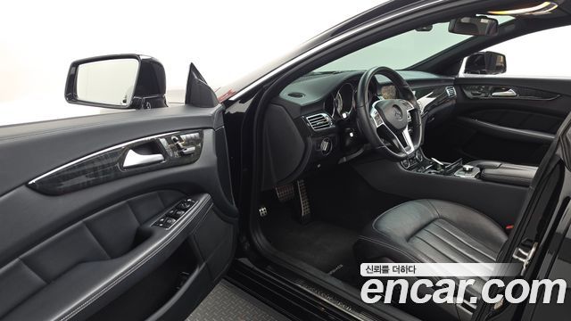 Mercedes-Benz CLS-Class 2014 — photo 10
