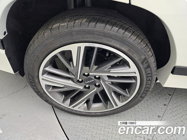 KG Mobility Actyon 2025 — photo 20