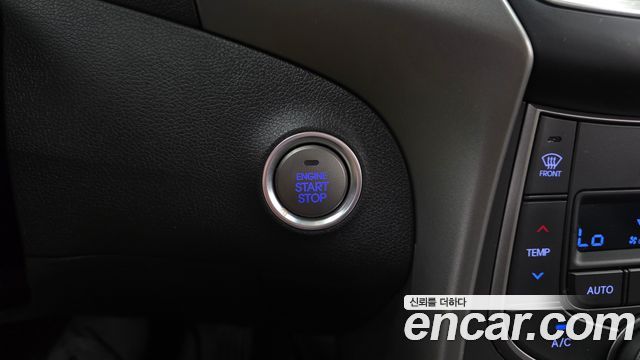 Hyundai AVANTE 2014 — photo 27