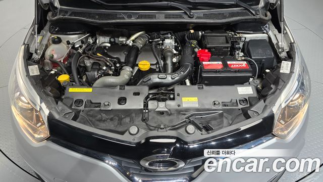 Renault Korea QM3 2015 — photo 6