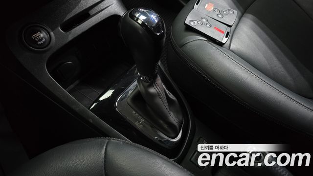 Renault Korea QM3 2015 — photo 12