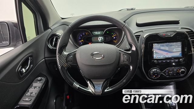 Renault Korea QM3 2015 — photo 19