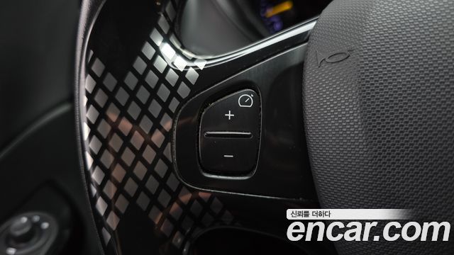 Renault Korea QM3 2015 — photo 24