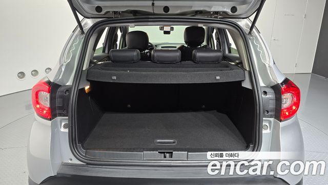 Renault Korea QM3 2015 — photo 31