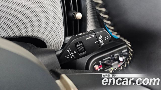 Mini Cooper 2026 — photo 23