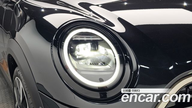 Mini Cooper 2026 — photo 8