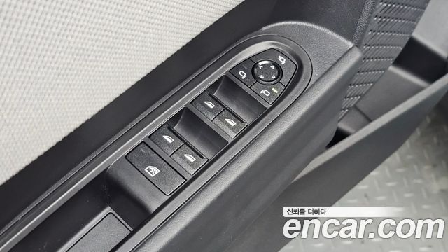 Mini Cooper 2026 — photo 32