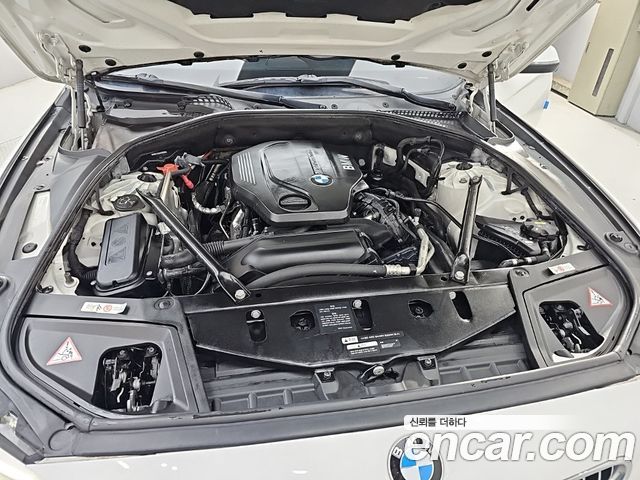 BMW 5-Series 2015 — photo 5