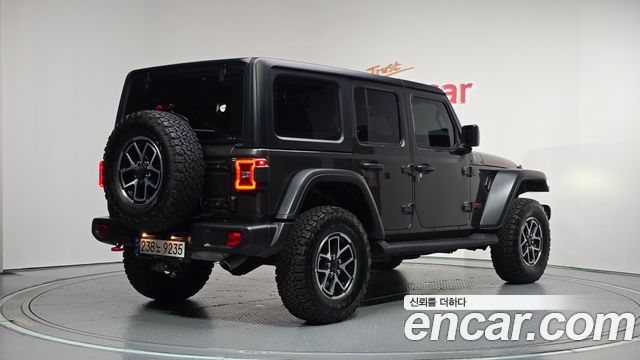 Jeep Wrangler 2024 — photo 2