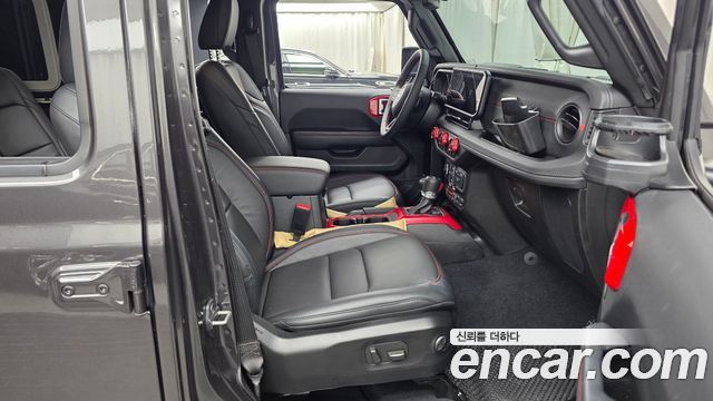 Jeep Wrangler 2024 — photo 17