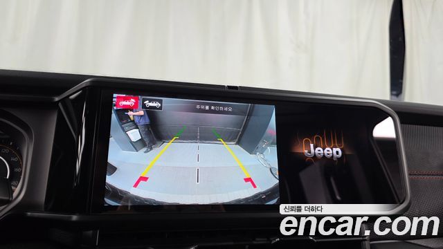 Jeep Wrangler 2024 — photo 21